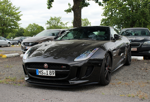 Jaguar F-TYPE R Coupé