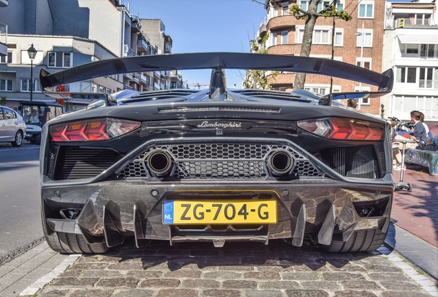 Lamborghini Aventador LP770-4 SVJ