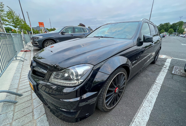 Mercedes-Benz C 63 AMG Estate 2012