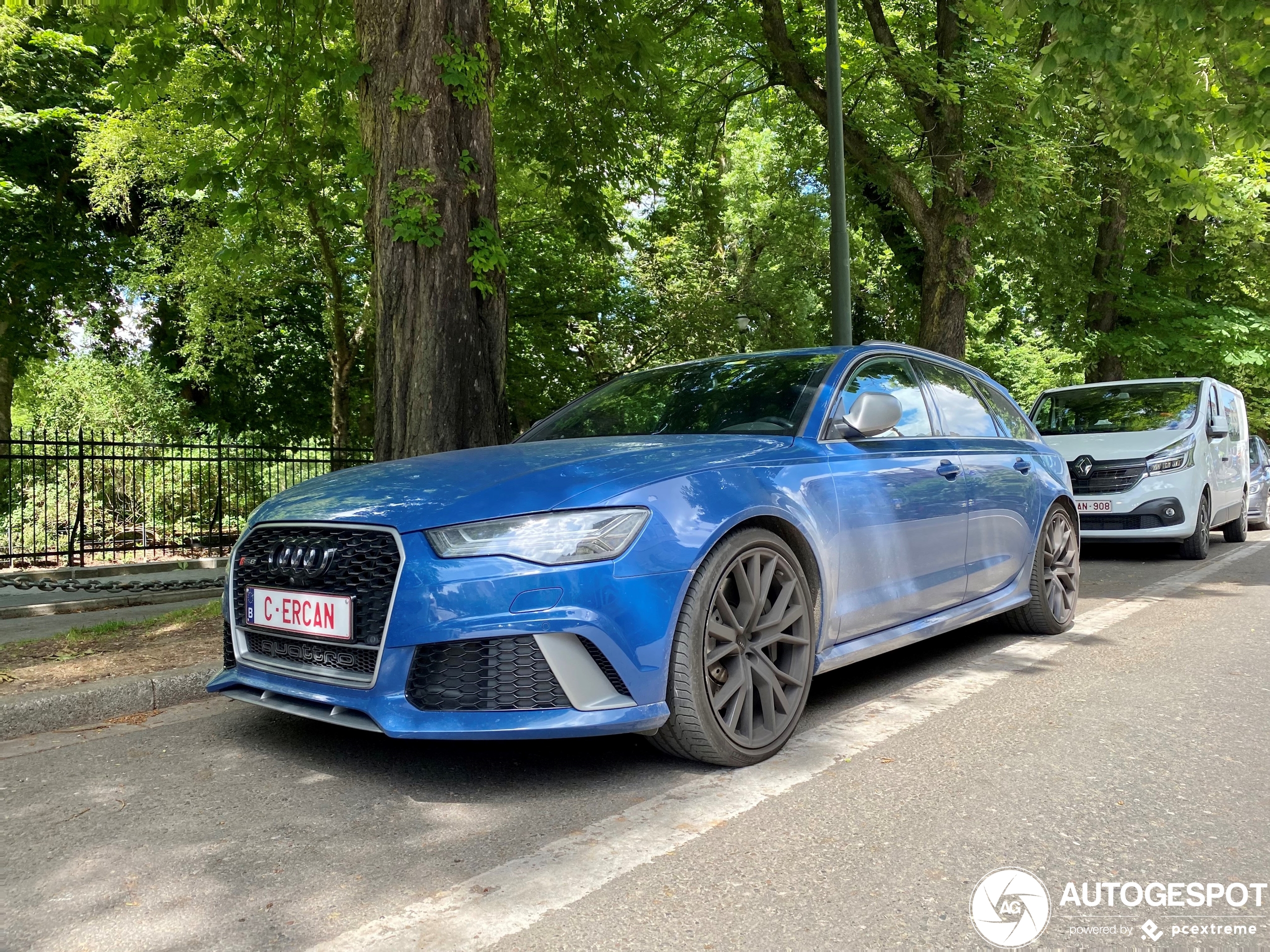 Audi RS6 Avant C7 2015