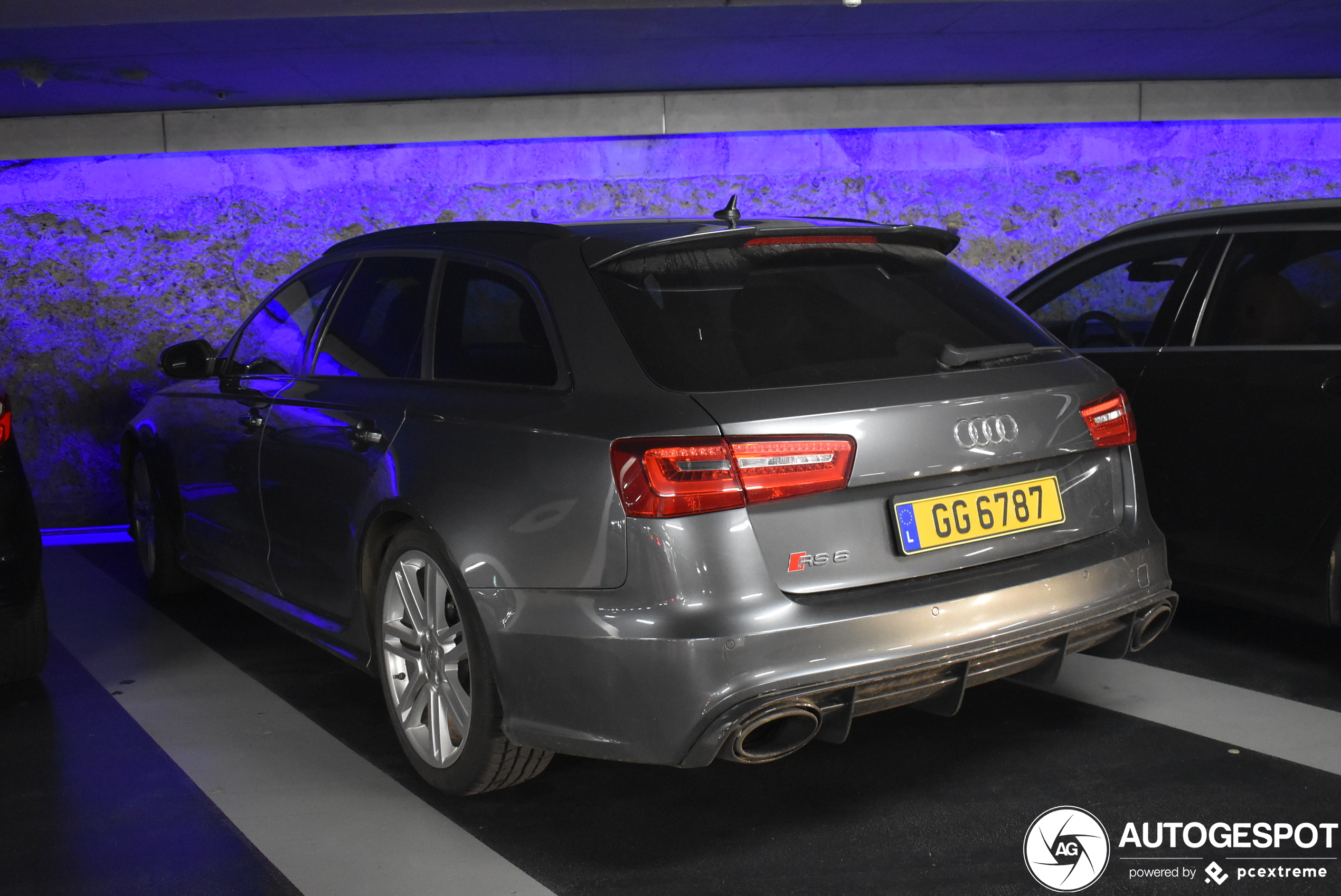 Audi RS6 Avant C7