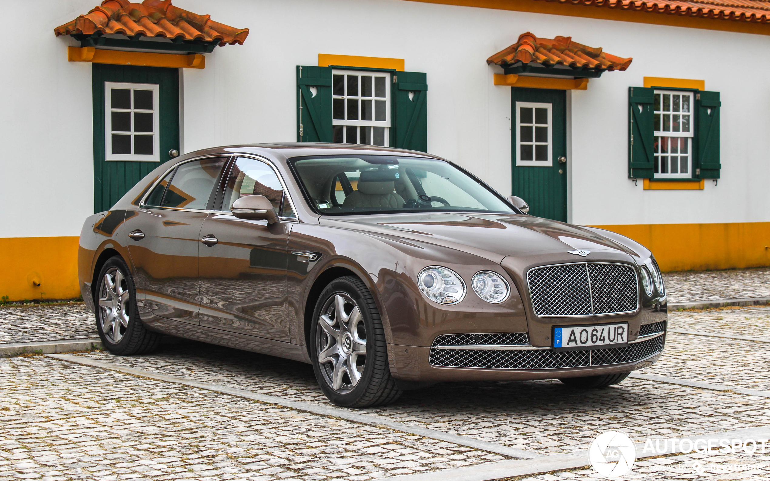 Bentley Flying Spur W12