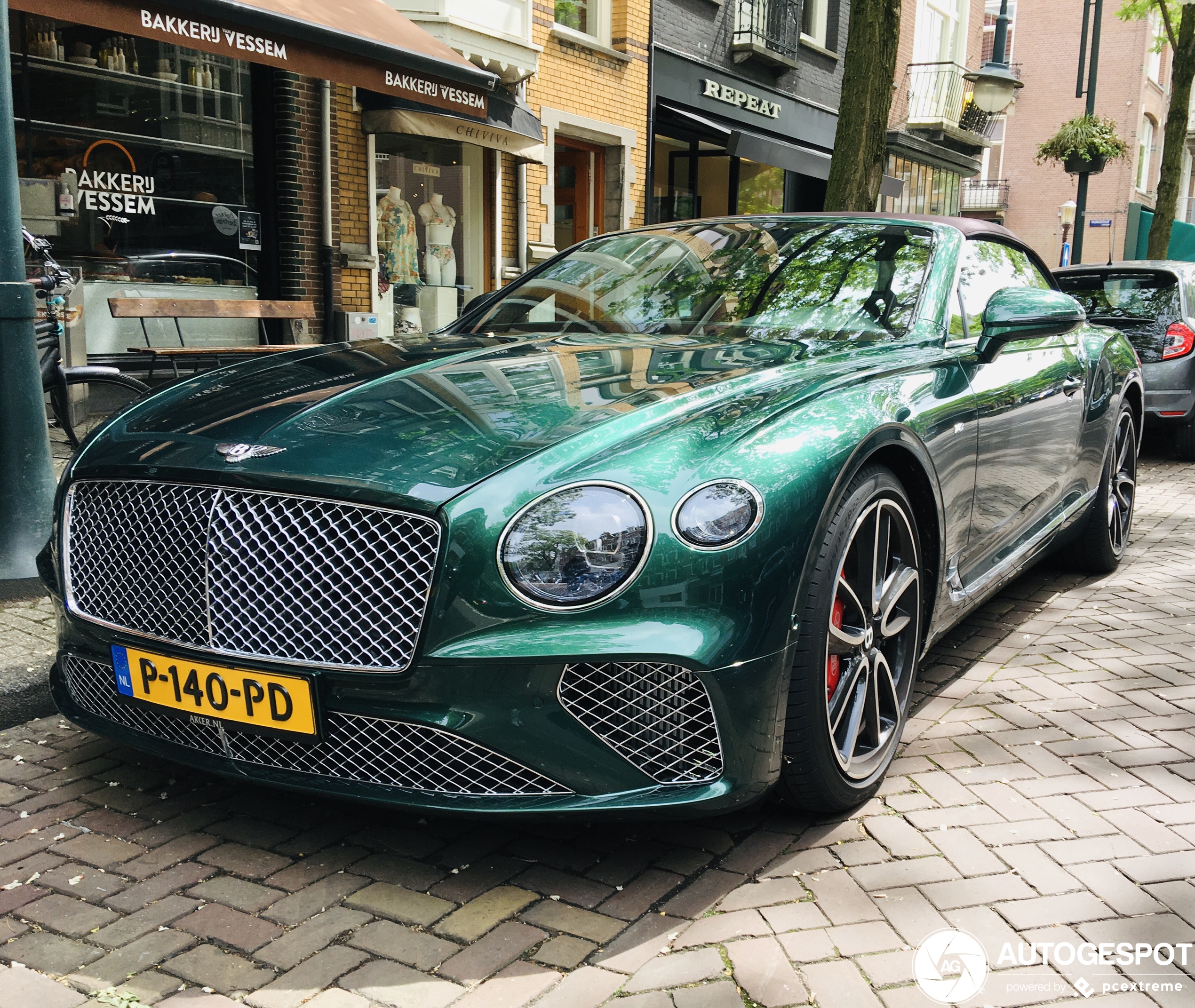 Bentley Continental GTC V8 2020