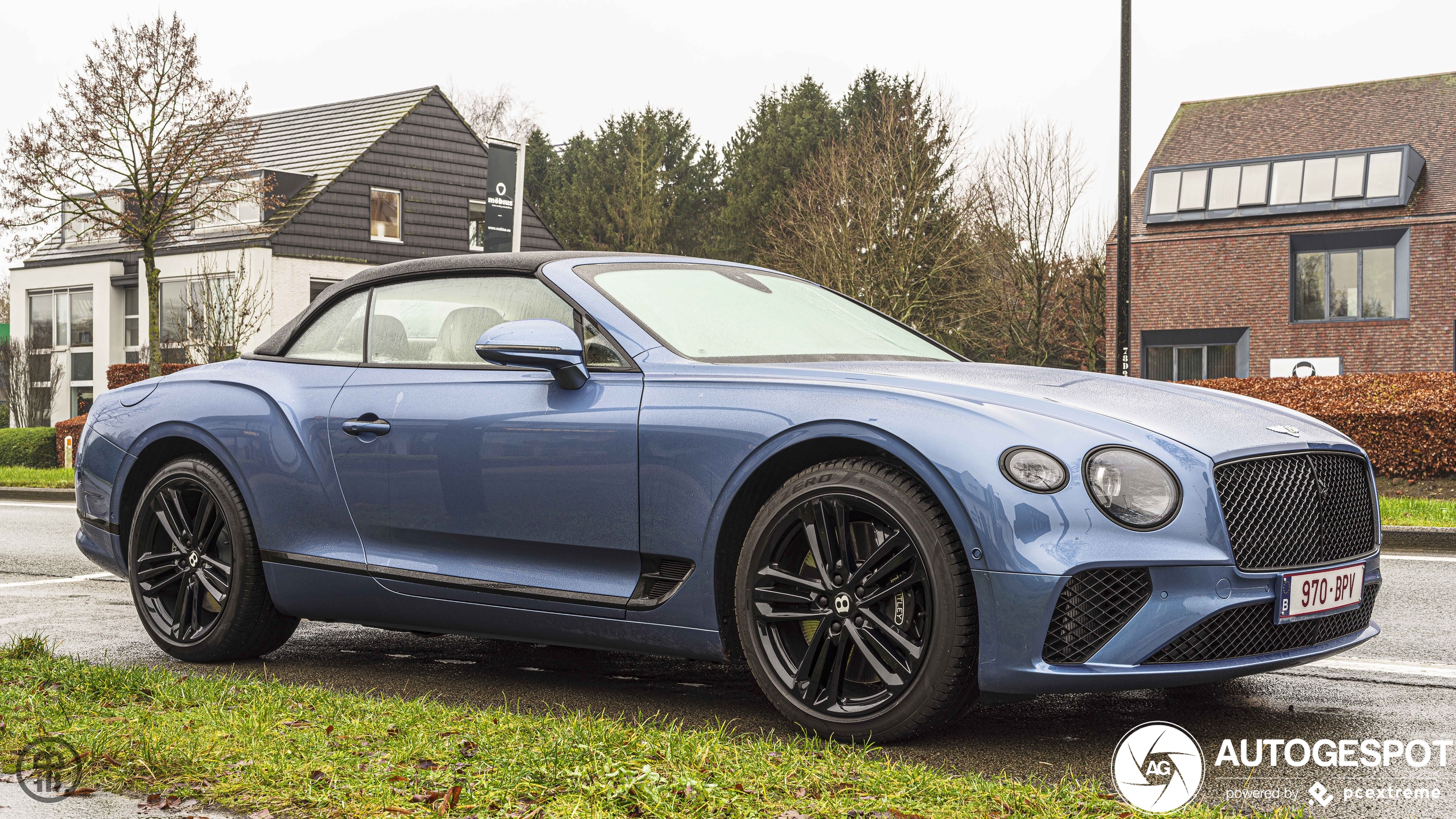 Bentley Continental GTC V8 2020