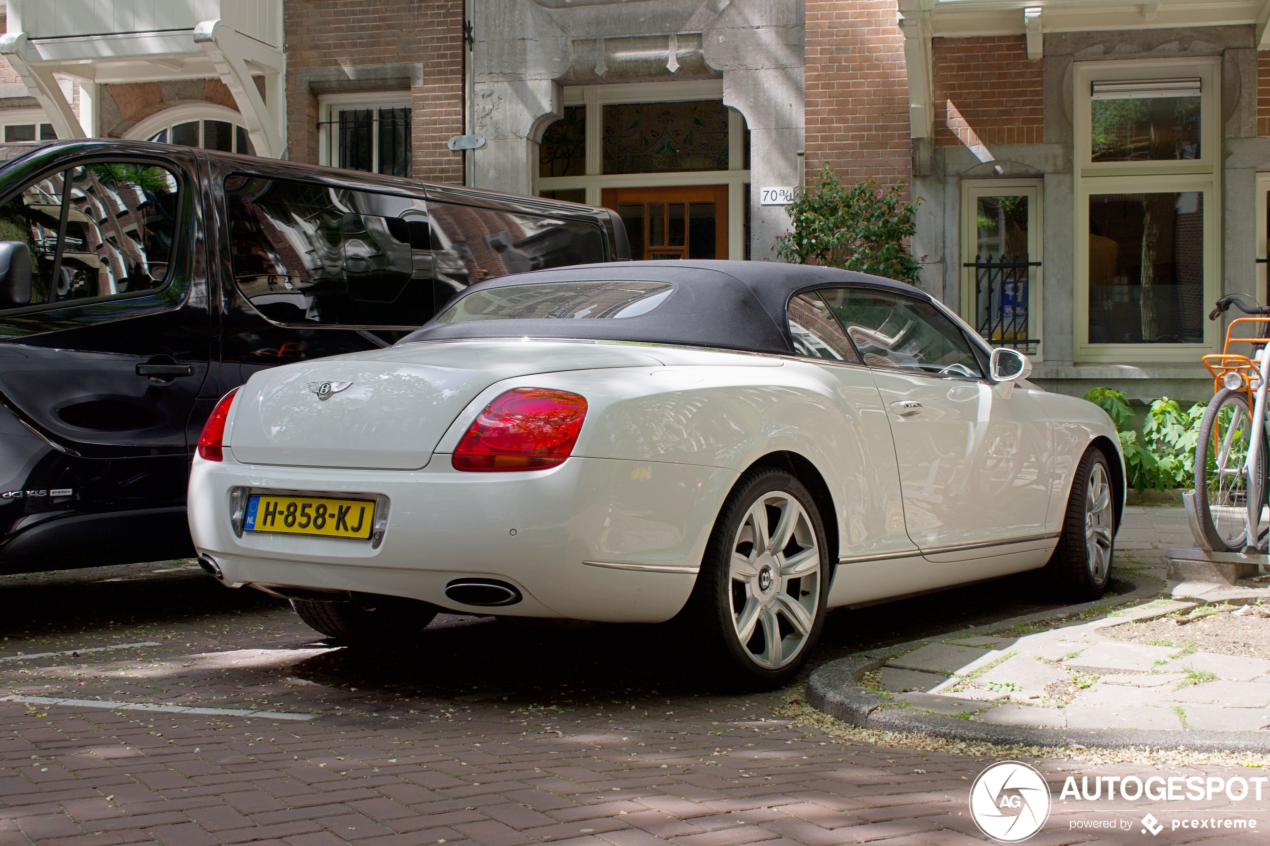 Bentley Continental GTC