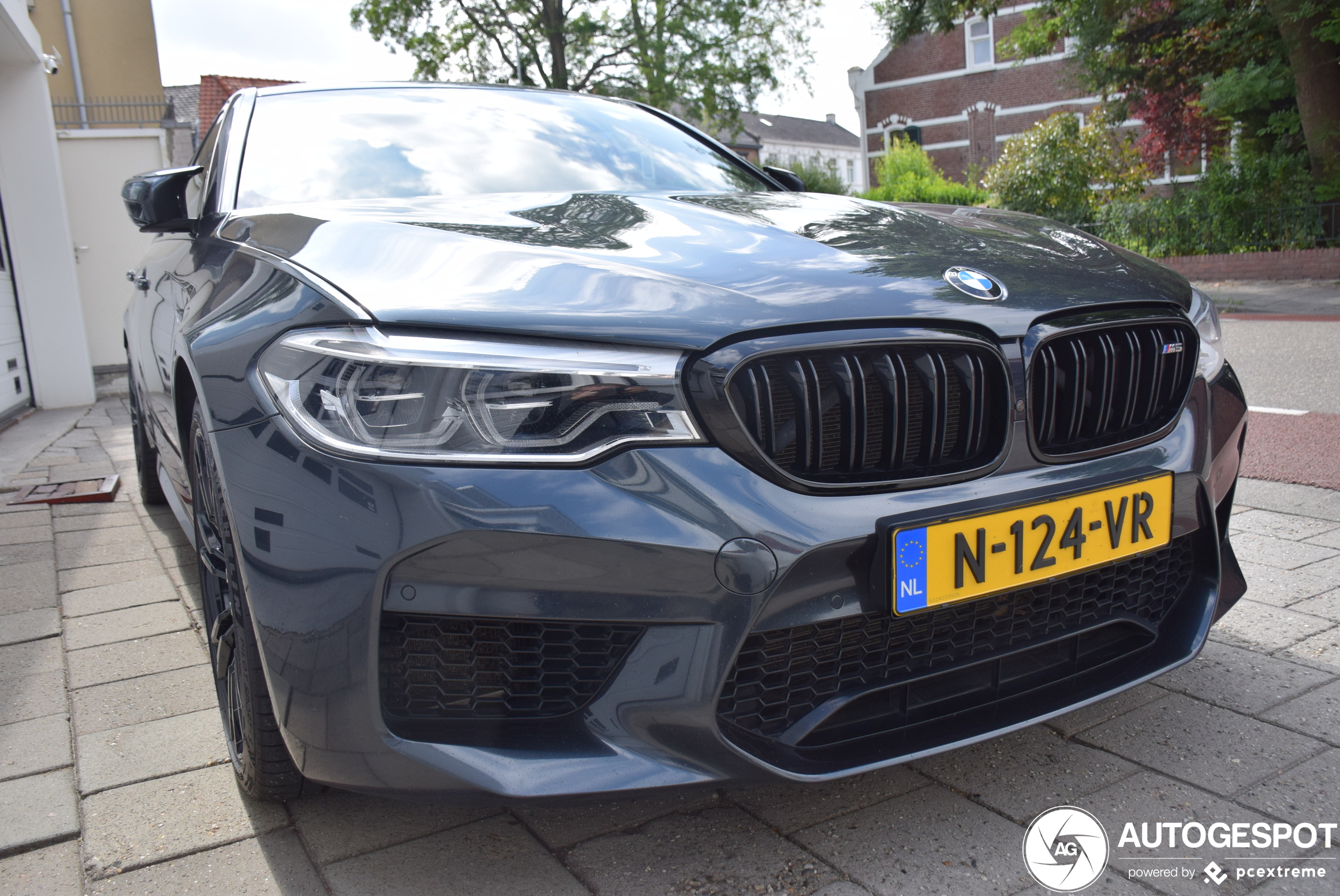 BMW M5 F90