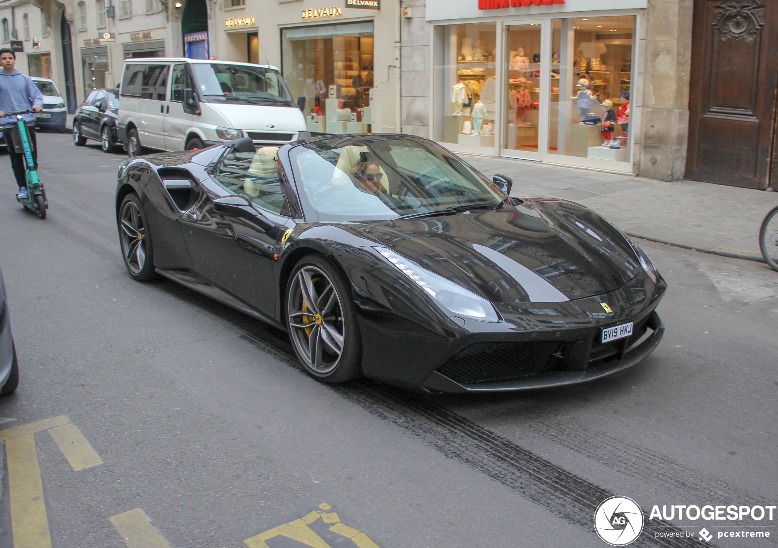 Ferrari 488 Spider