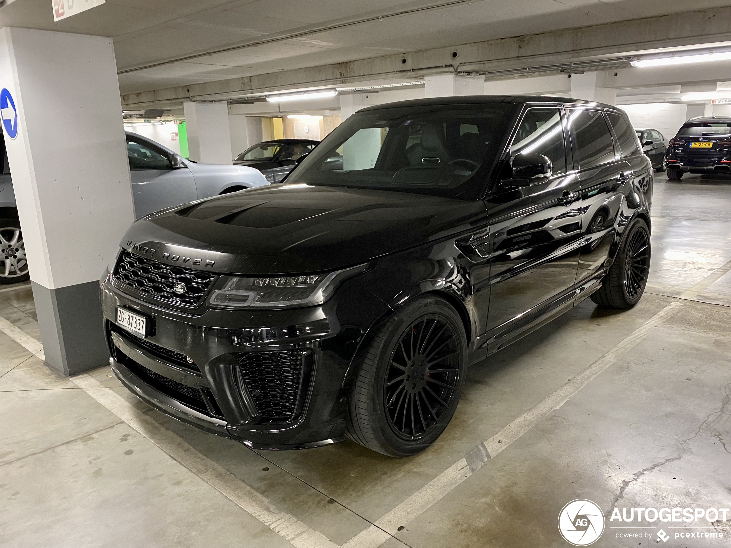 Land Rover Range Rover Sport SVR 2018