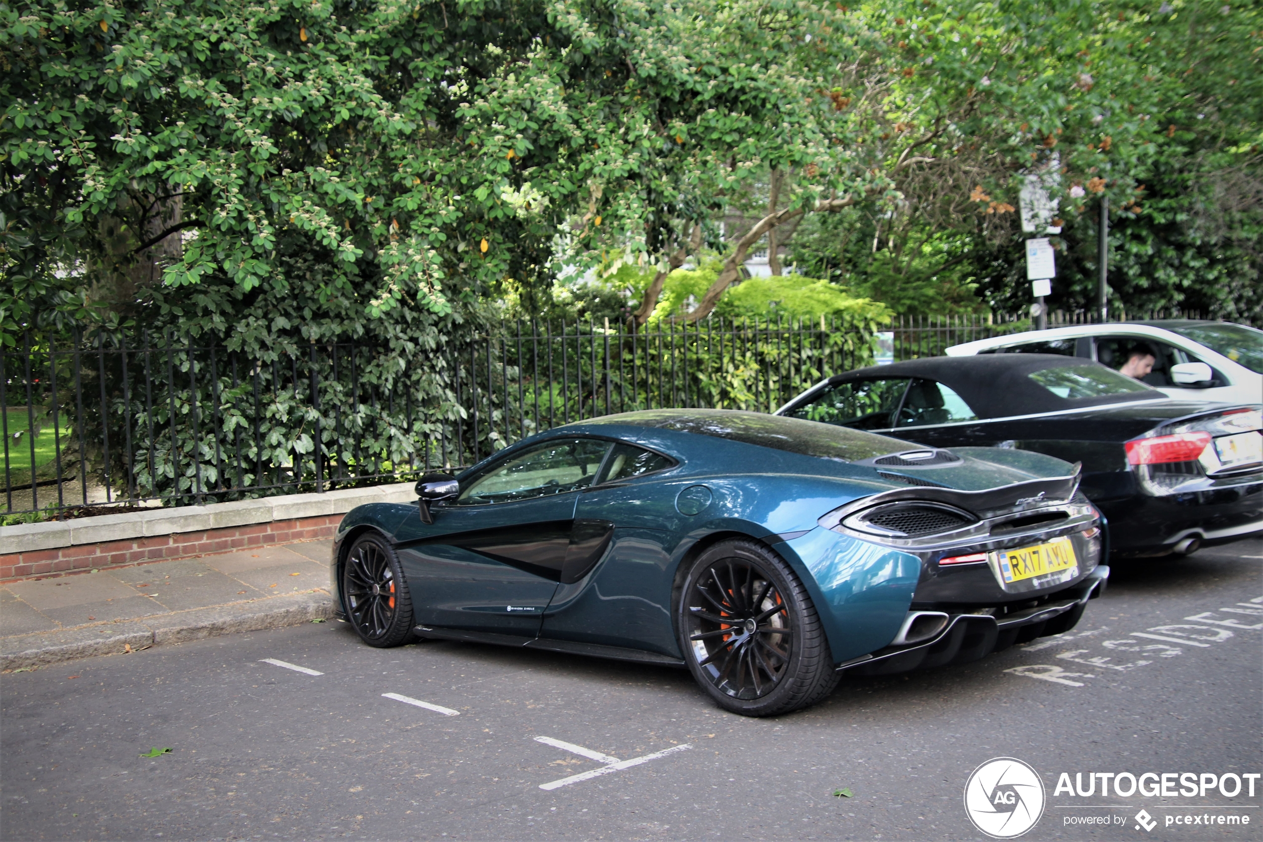 McLaren 570GT