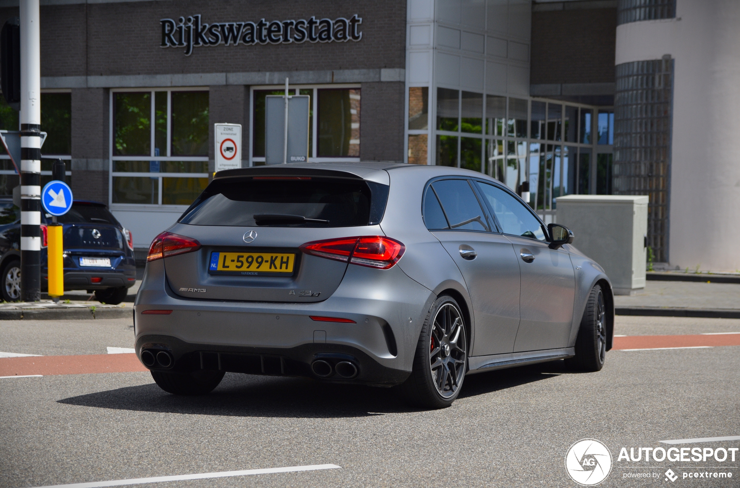 Mercedes-AMG A 45 S W177