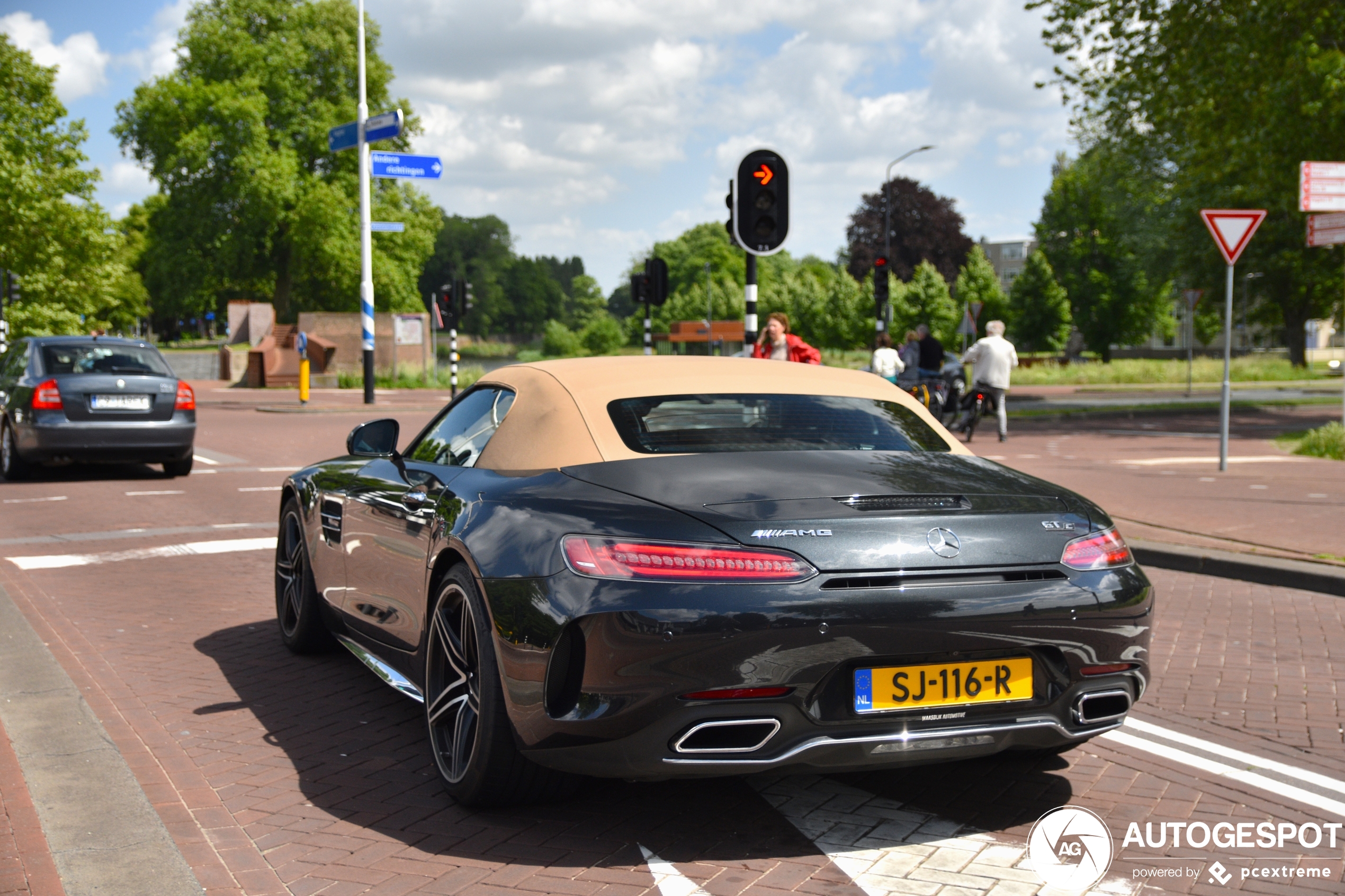 Mercedes-AMG GT C Roadster R190