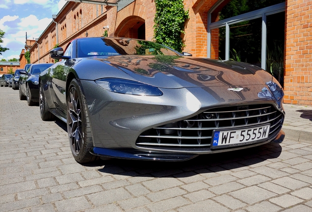 Aston Martin V8 Vantage Roadster 2020