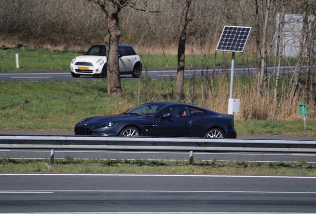 Aston Martin Vanquish S