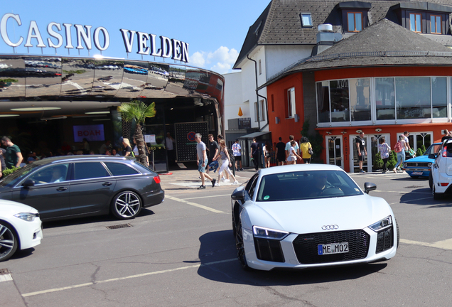 Audi R8 V10 Plus 2015