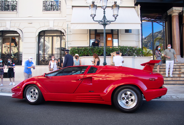 Lamborghini Countach 25th Anniversary