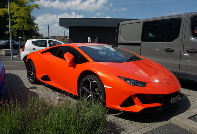 Lamborghini Huracán LP640-4 EVO