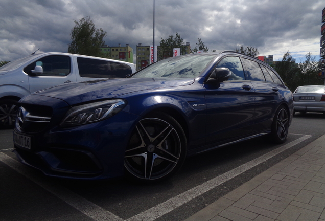 Mercedes-AMG C 63 Estate S205