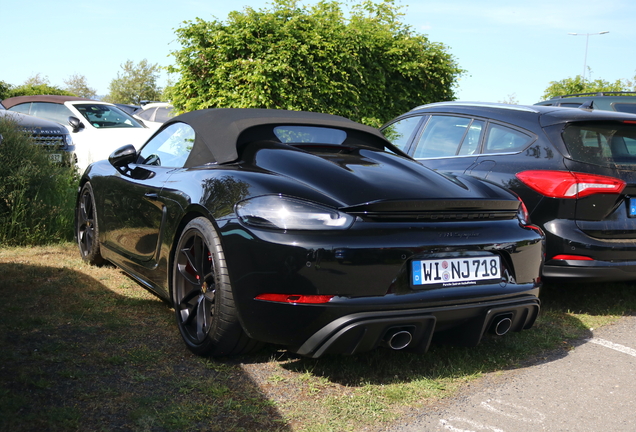 Porsche 718 Spyder