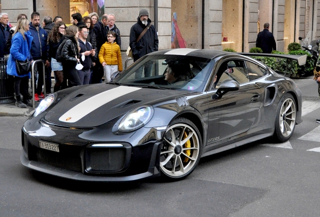 Porsche 991 GT2 RS Weissach Package