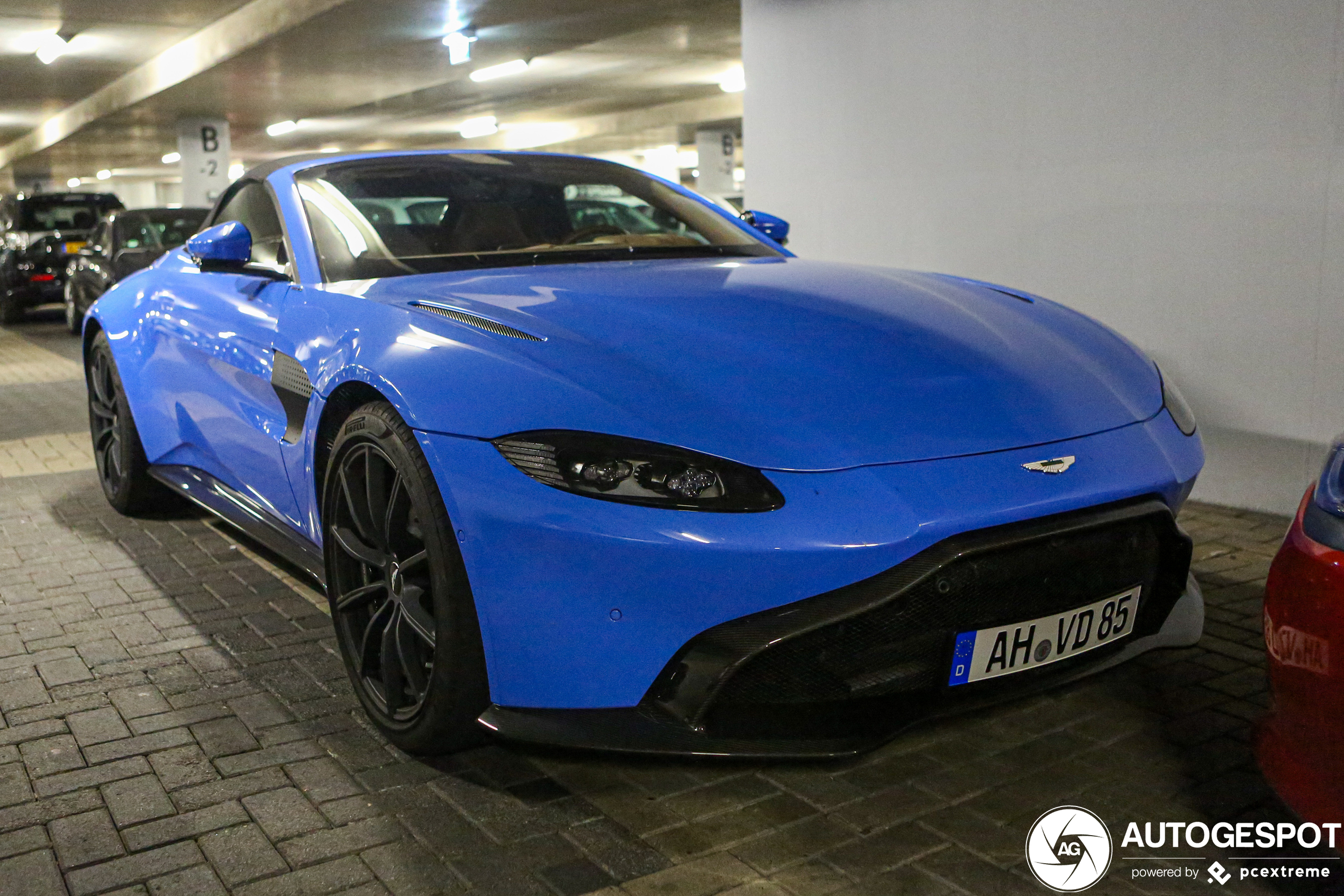 Aston Martin V8 Vantage Roadster 2020