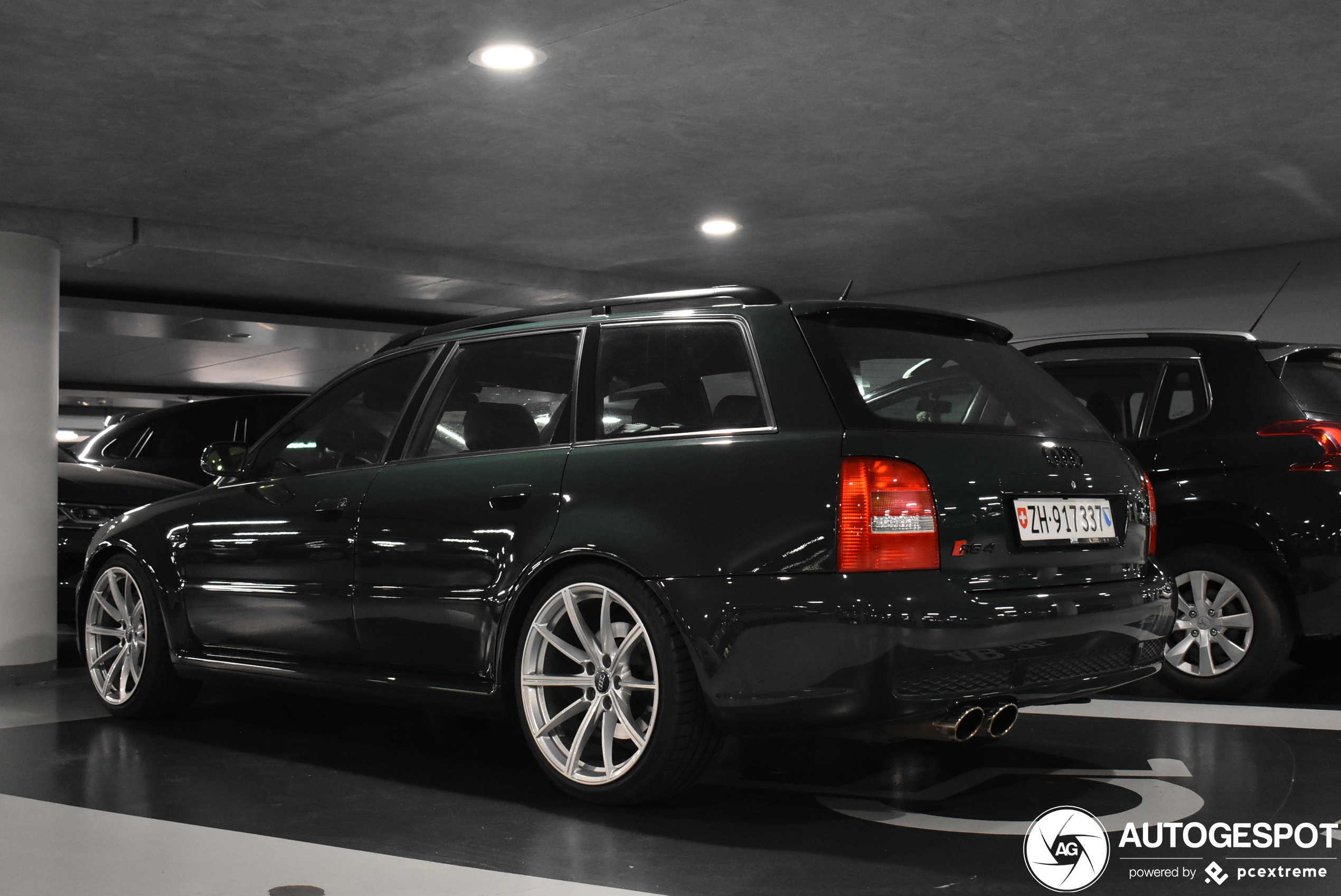 Audi RS4 Avant B5