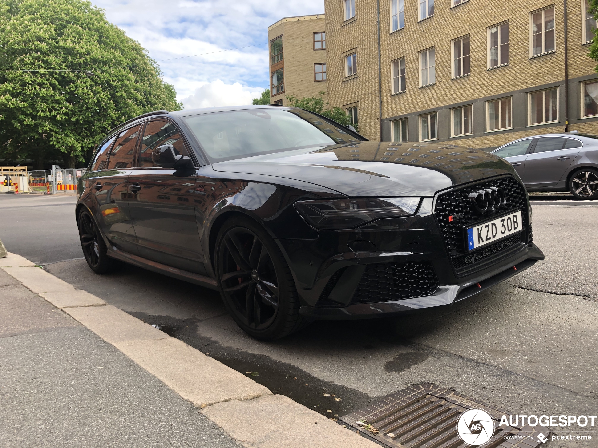 Audi RS6 Avant C7 2015