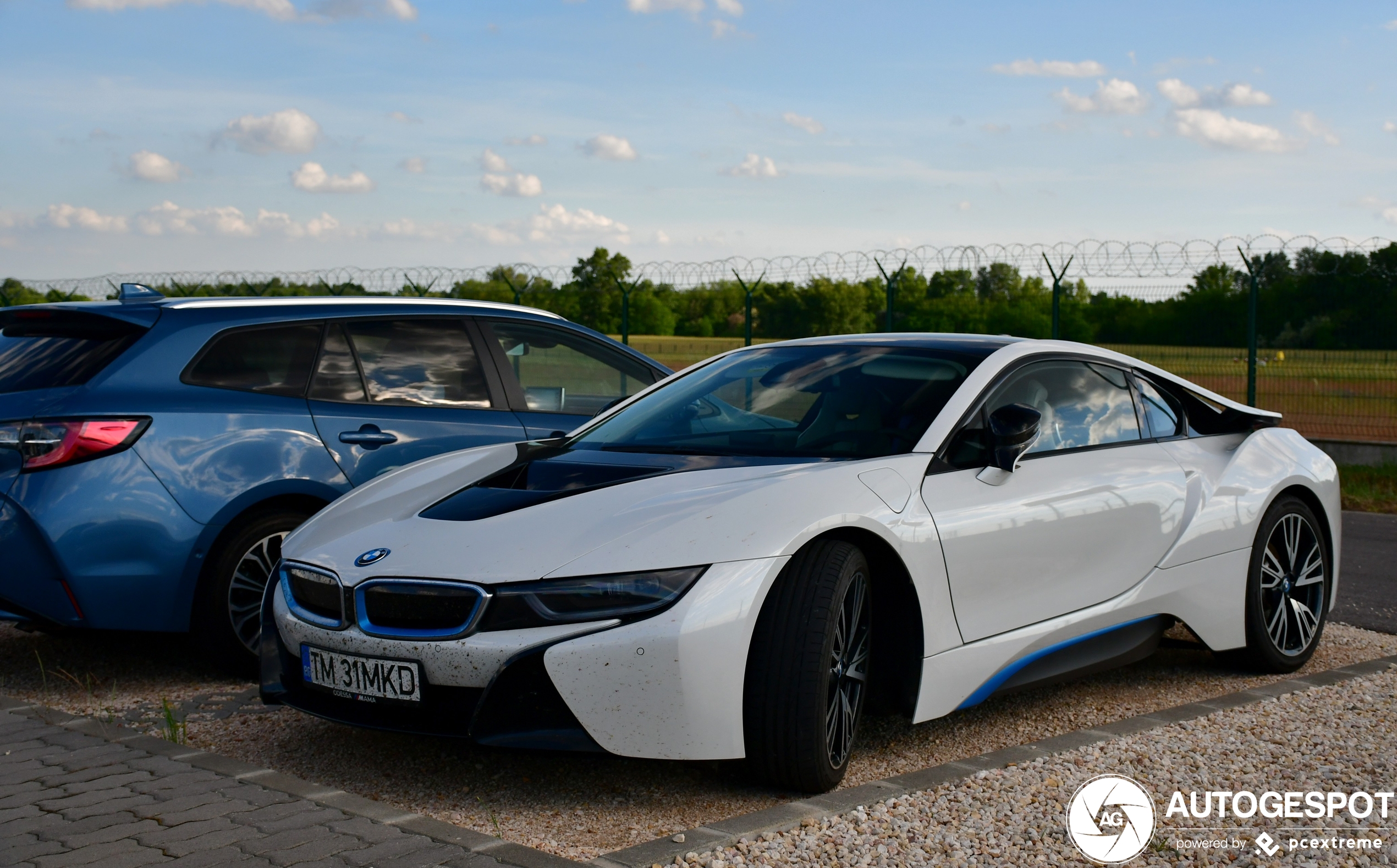 BMW i8