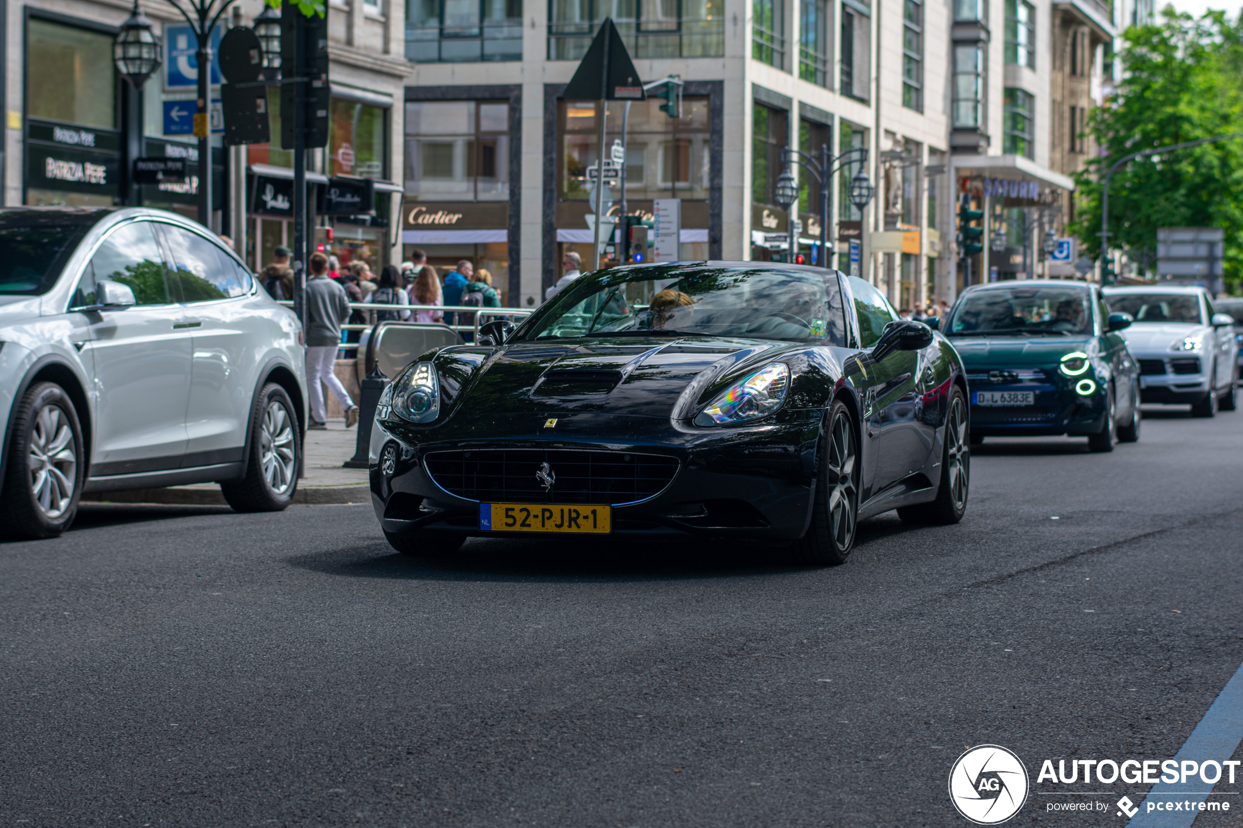 Ferrari California