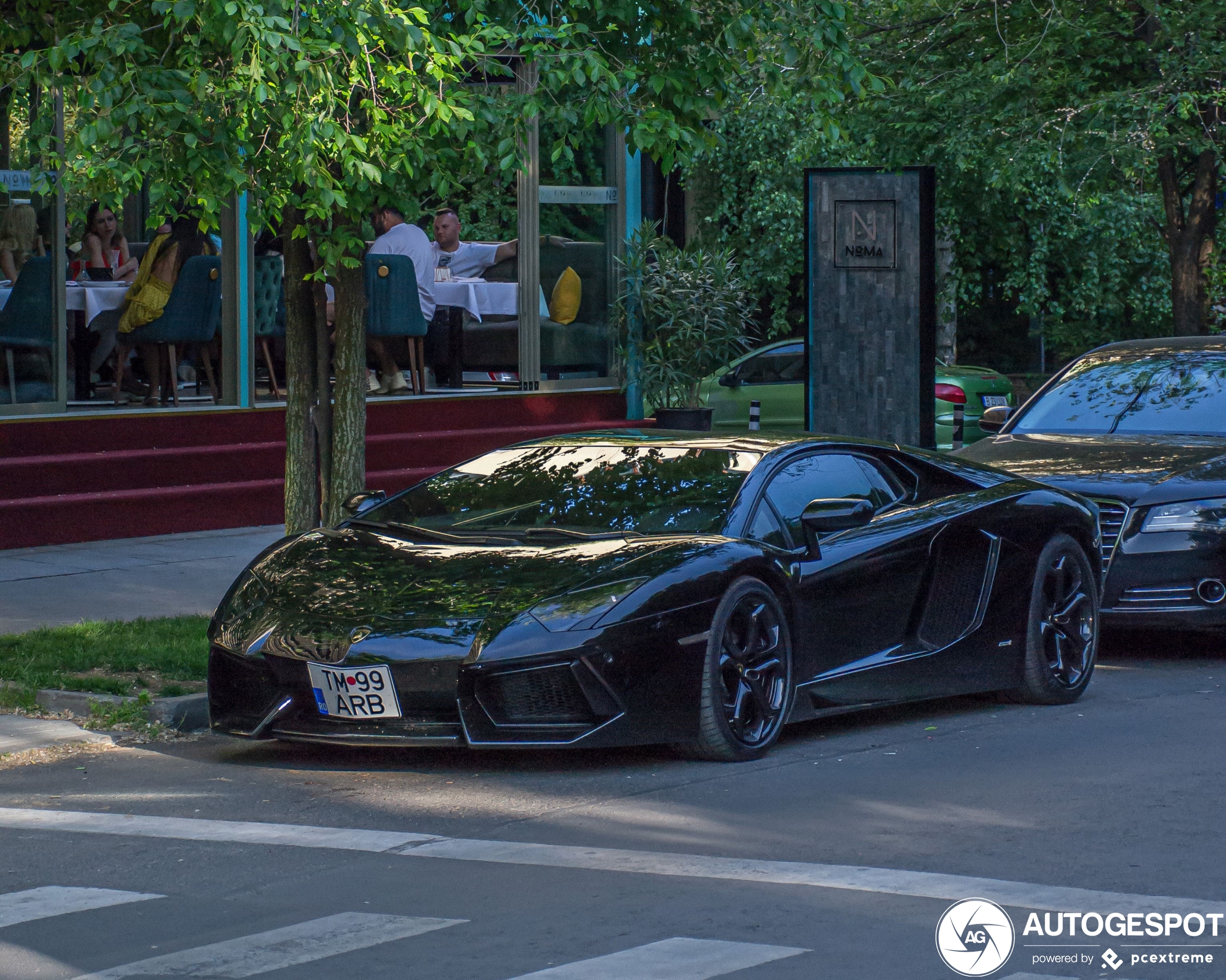 Lamborghini Aventador LP700-4