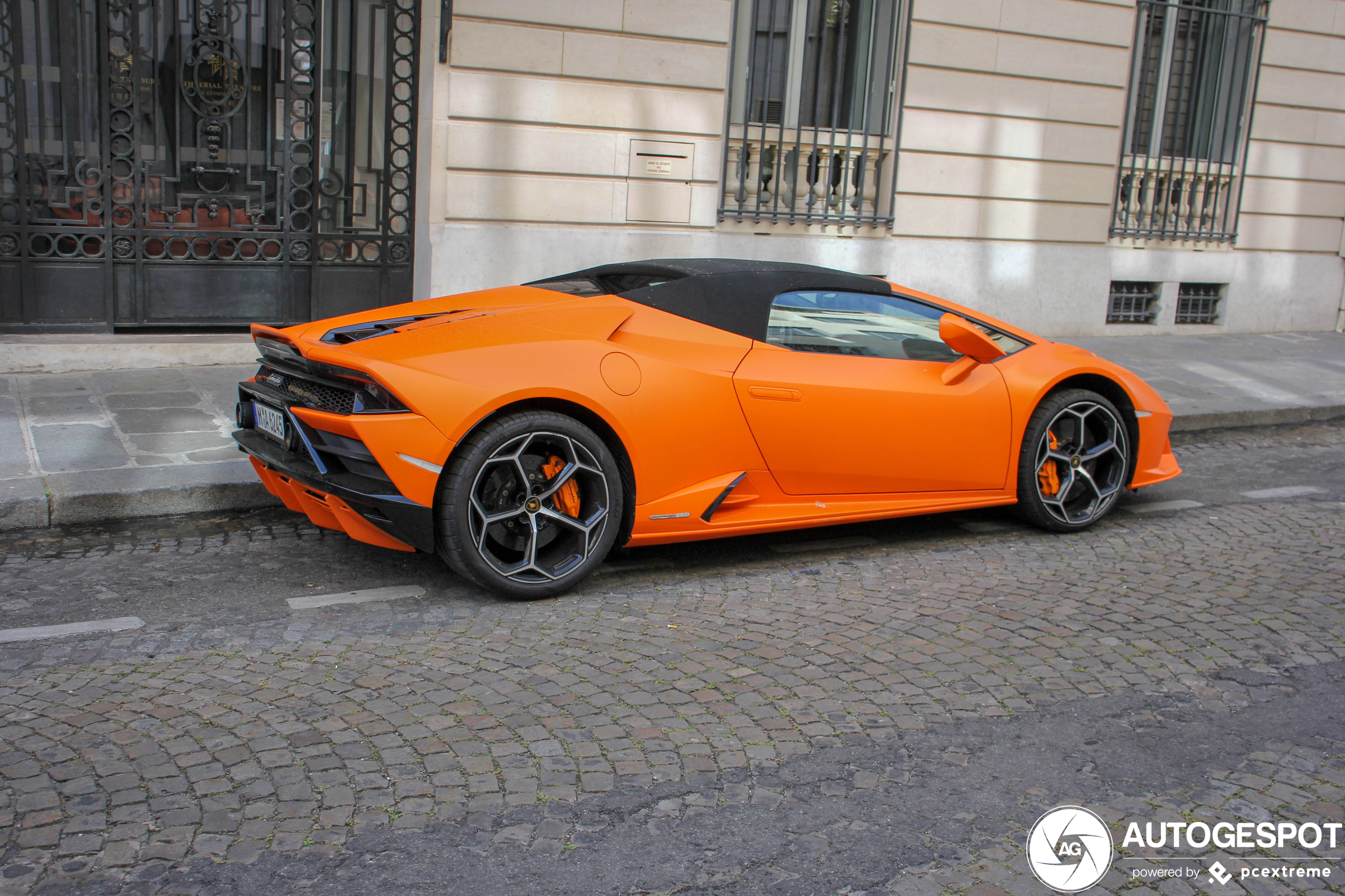 Lamborghini Huracán LP640-4 EVO Spyder