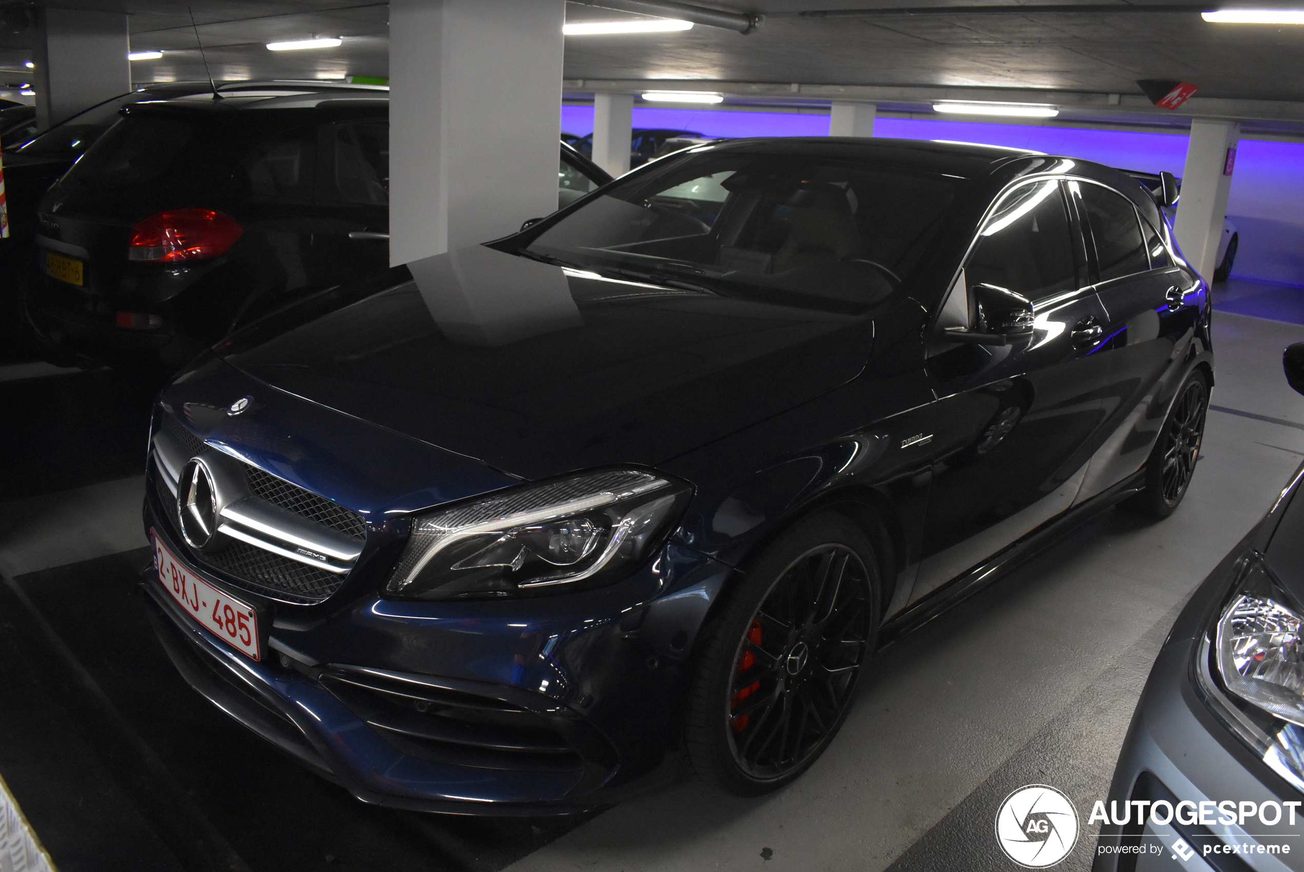 Mercedes-AMG A 45 W176 2015