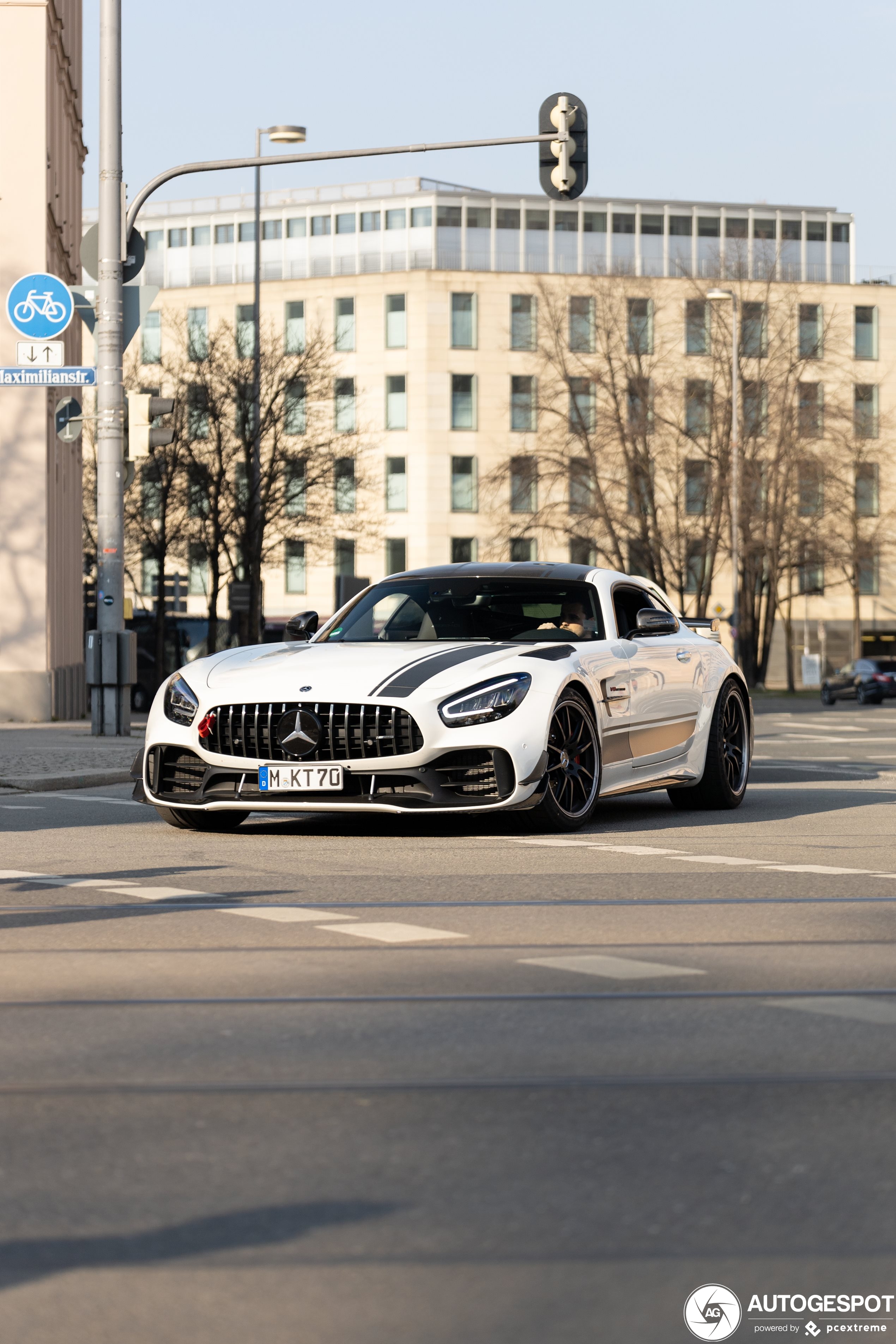 Mercedes-AMG GT R Pro C190