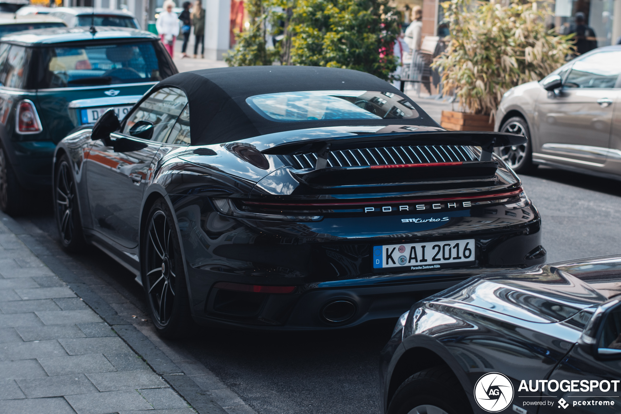 Porsche 992 Turbo S Cabriolet