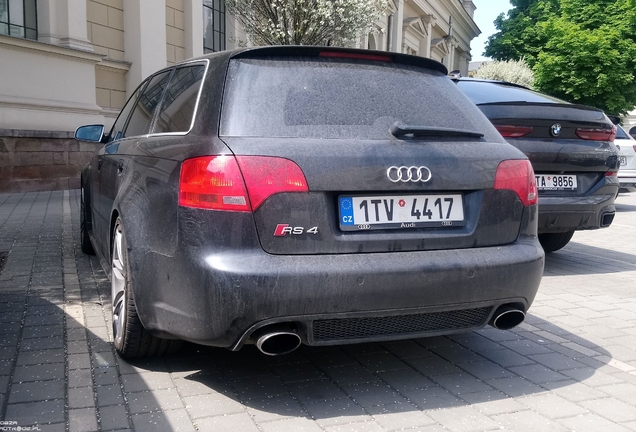 Audi RS4 Avant B7