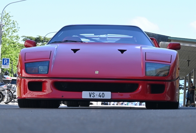 Ferrari F40