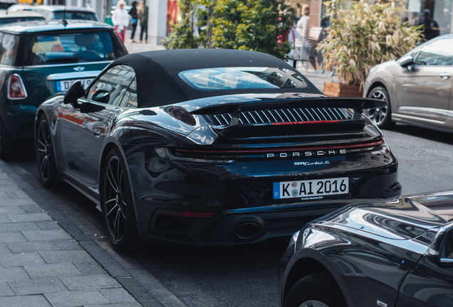 Porsche 992 Turbo S Cabriolet