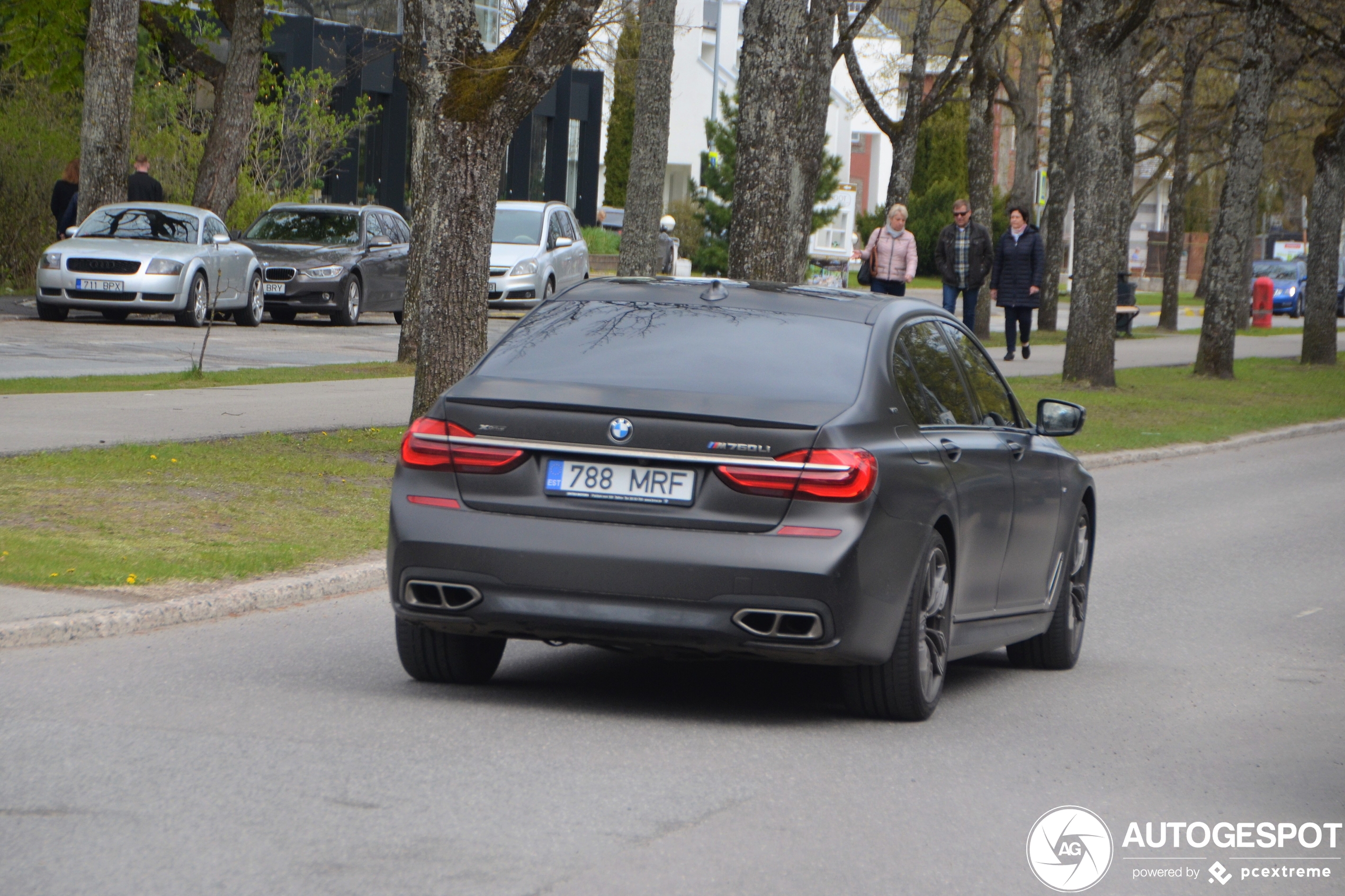 BMW M760Li xDrive