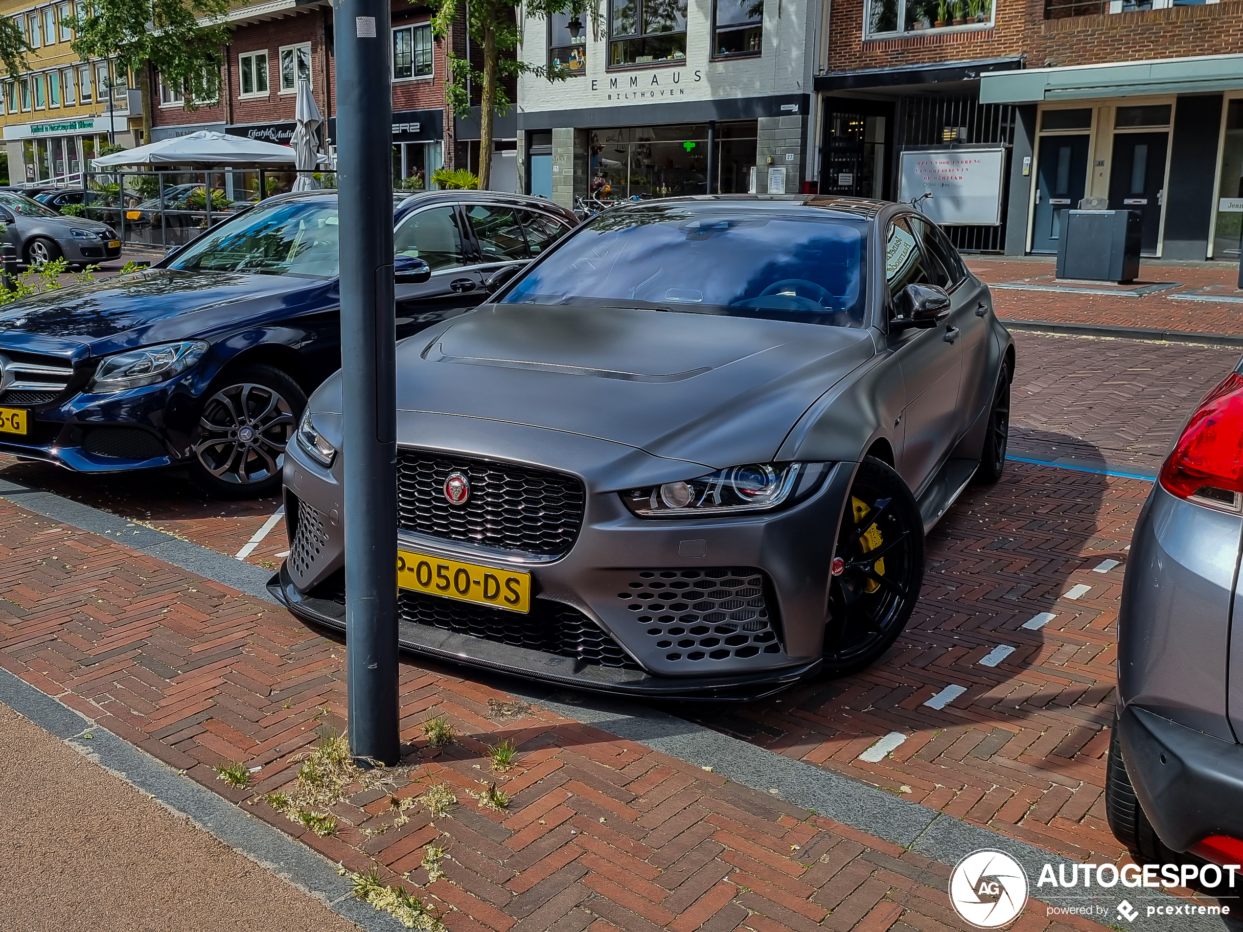 Jaguar XE SV Project 8 Touring Pack