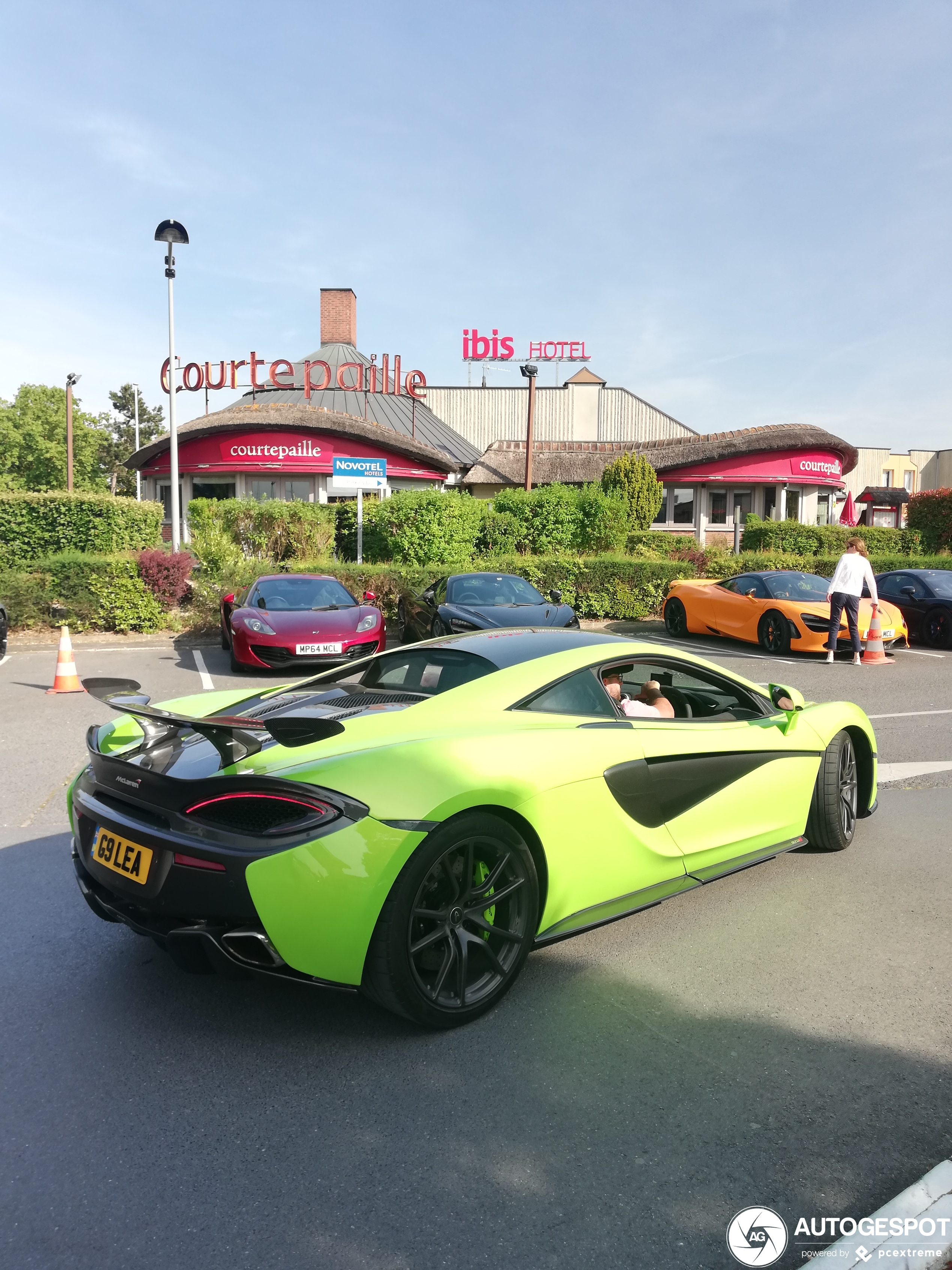 McLaren 570S