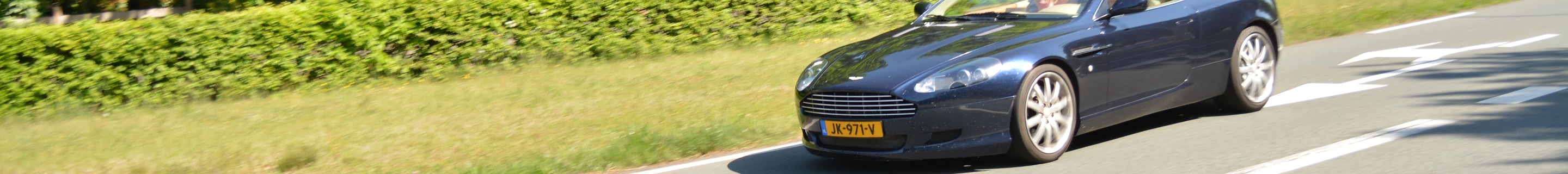 Aston Martin DB9 Volante