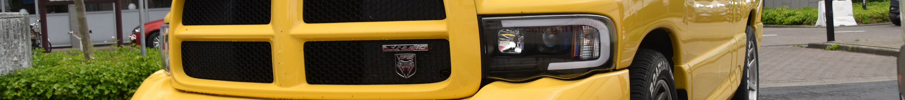 Dodge RAM SRT-10 Yellow Fever Edition