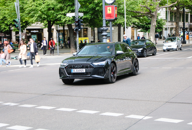 Audi RS6 Avant C8