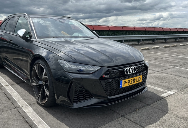 Audi RS6 Avant C8