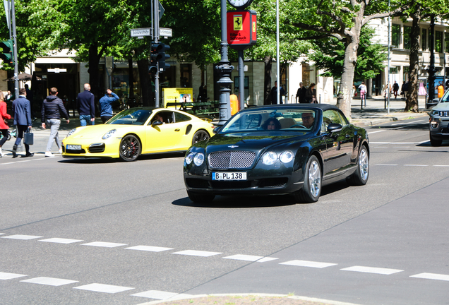 Bentley Continental GTC