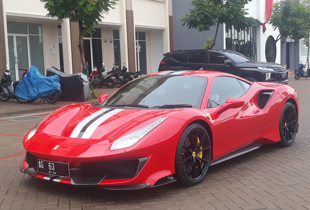 Ferrari 488 Pista