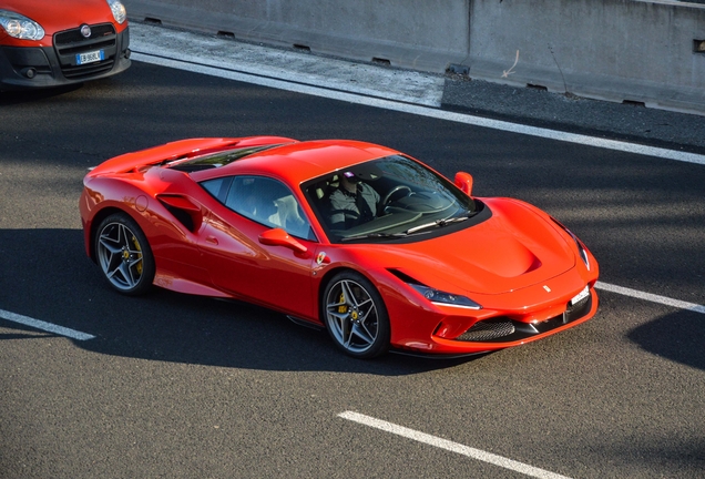 Ferrari F8 Tributo