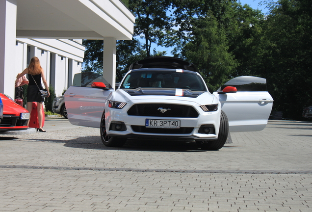 Ford Mustang GT 2015