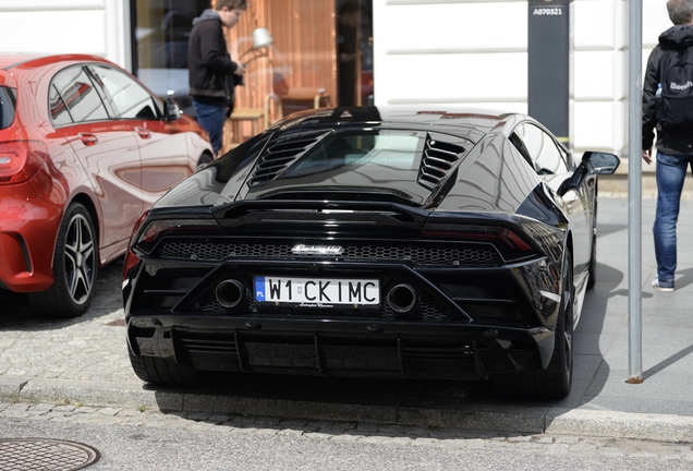 Lamborghini Huracán LP640-4 EVO