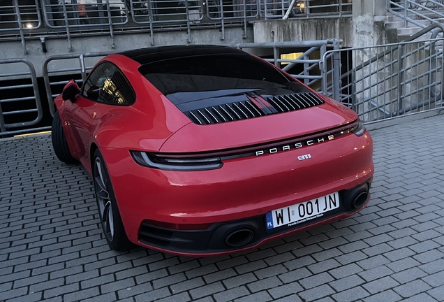 Porsche 992 Carrera 4S