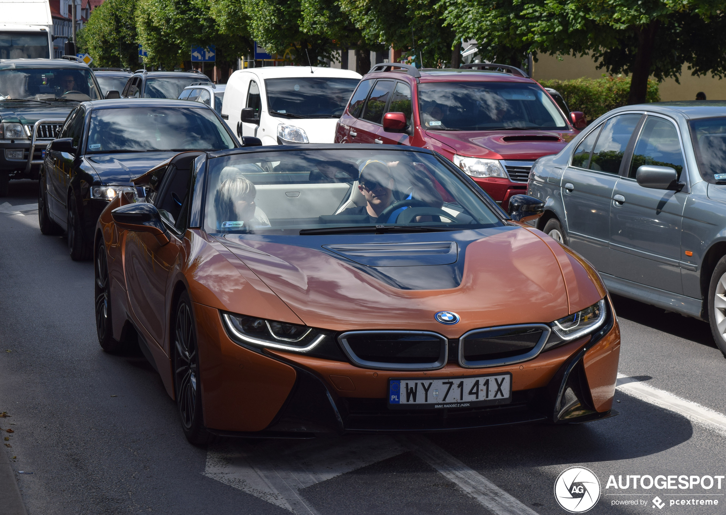 BMW i8 Roadster